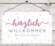 Holzschild groß - Herzlich willkommen Holzschild groß - Herzlich willkommen
